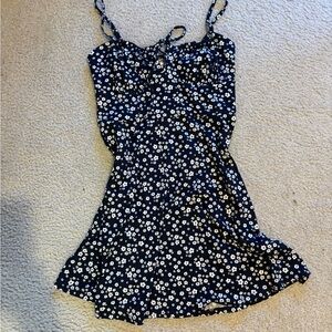Hollister Black and White Floral dress